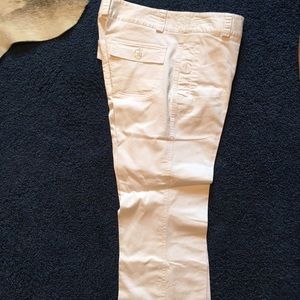Lija Capris